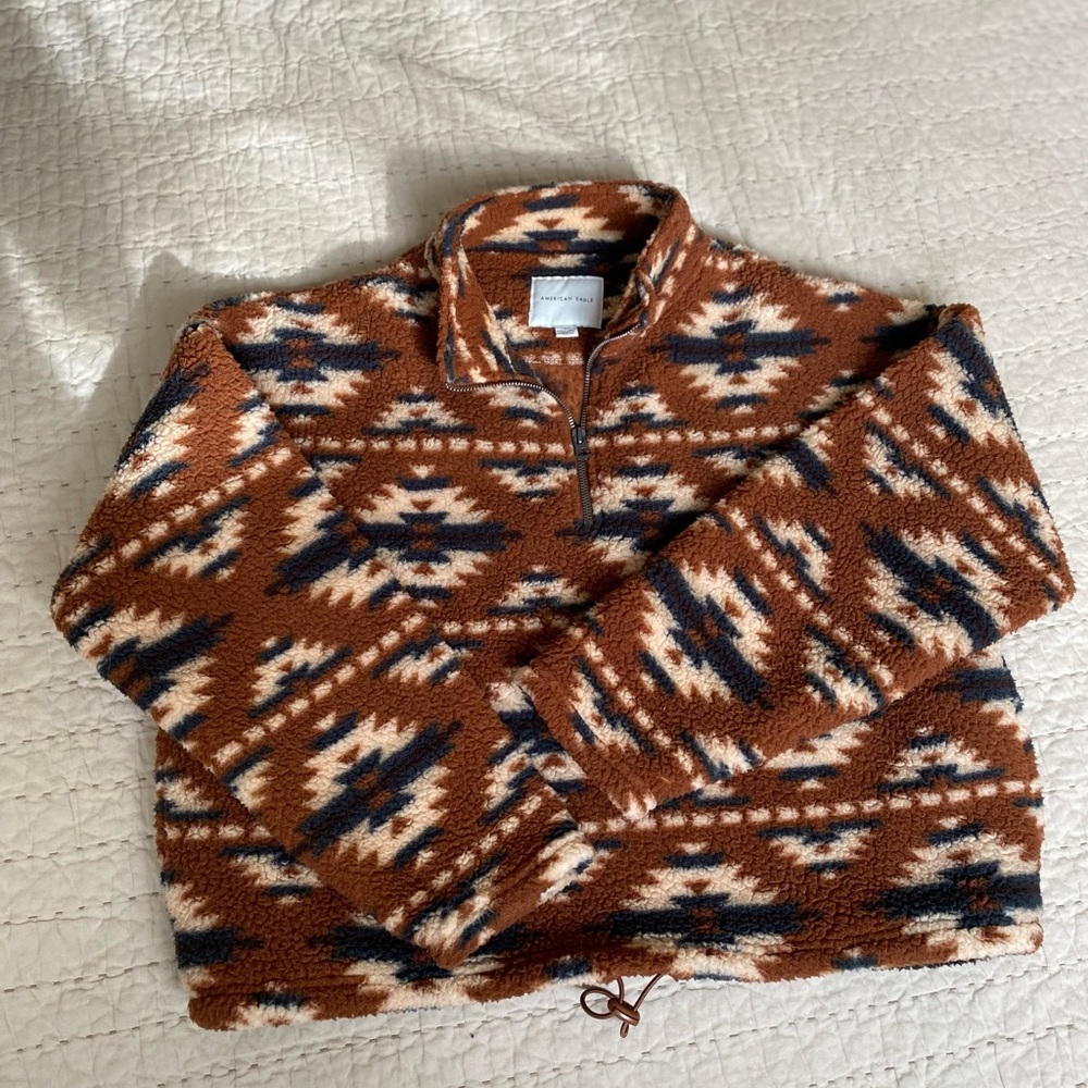 DONATED // AMERICAN EAGLE // half zip teddy